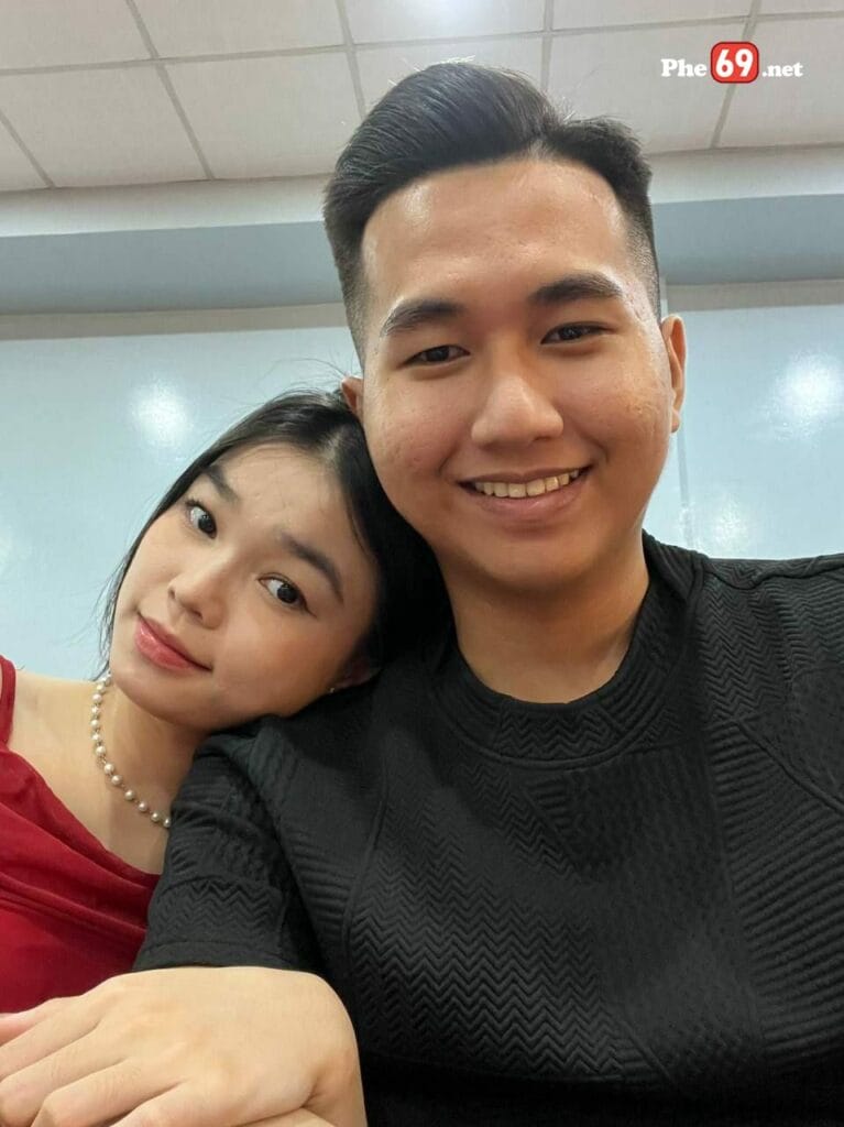 Clip sex Em teen xinh và bạn trai, em bú cái nét dâm quá 10 clip sex em teen xinh va ban trai em bu cai net dam qua hinh 05