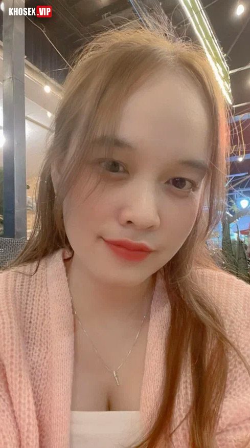 Đụ nhau public bú cu bế lên dập trước cửa phòng trọ 10 Đụ nhau public bú cu bế lên dập trước cửa phòng trọ - Hình 01