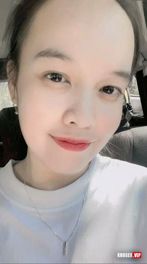 Đụ nhau public bú cu bế lên dập trước cửa phòng trọ 18 Đụ nhau public bú cu bế lên dập trước cửa phòng trọ - Hình 09
