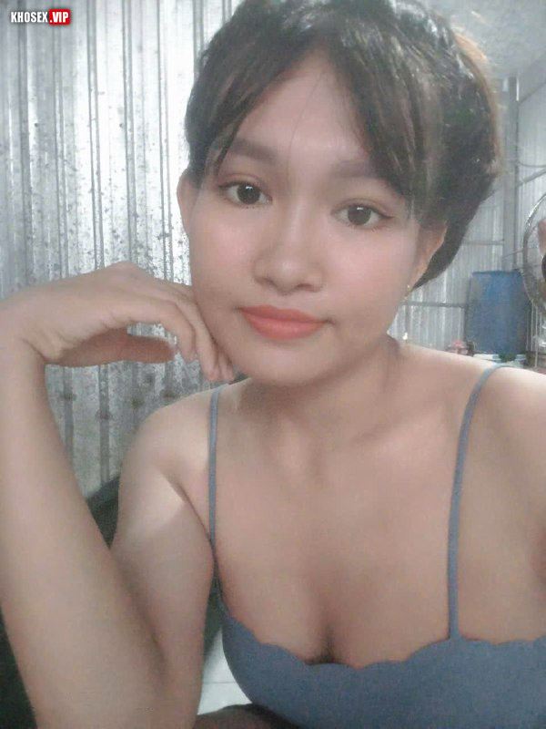 Vợ đang ngủ say chồng vạch quần ra địt cho đỡ nứng - Phần 2 (Full Pic + Clip) 41 Vợ đang ngủ say chồng vạch quần ra địt cho đỡ nứng - Phần 2 (Full Pic + Clip) - Hình 05