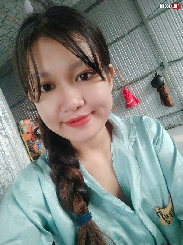 Vợ đang ngủ say chồng vạch quần ra địt cho đỡ nứng - Phần 2 (Full Pic + Clip) 44 Vợ đang ngủ say chồng vạch quần ra địt cho đỡ nứng - Phần 2 (Full Pic + Clip) - Hình 08