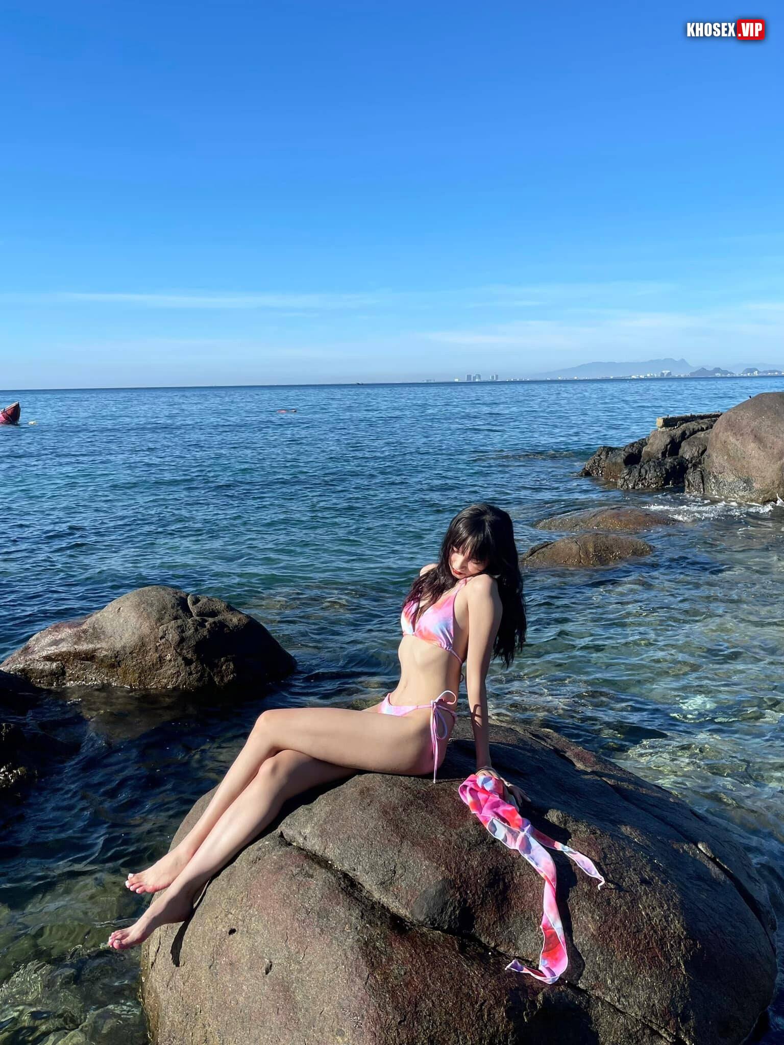 Trọn Bộ lộ clip sex Đặng Thị Băng Tâm 2k2 gái xinh đại học thương mại khẩu dâm cực nứng (Full Clip + Pic) - Hình 05