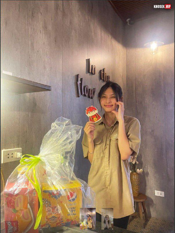 Chịch em sướng quá em phê lè cả lưỡi (Full Clip + Pic) - Hình 04