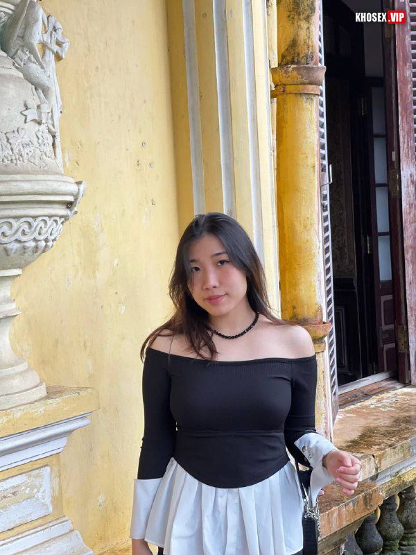 Dập mạnh vào lồn em người yêu vú to nảy tưng tưng (Full Clip + Pic) - Hình 01