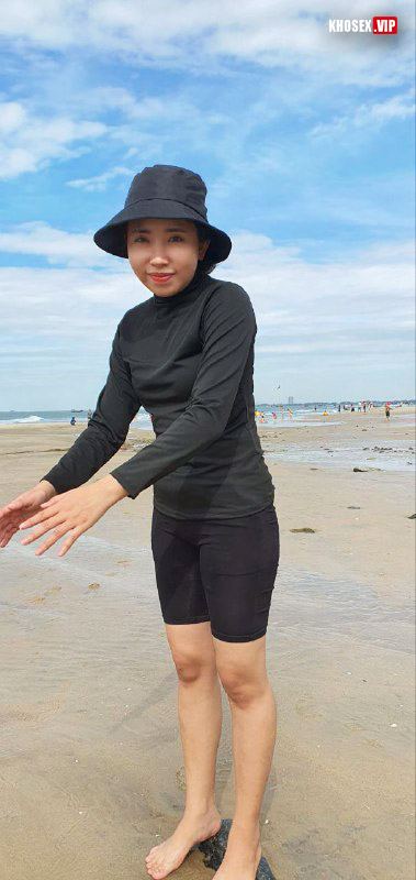 Cặp vợ chồng rảnh rỗi lôi nhau ra đụ (Full Clip + Pic) - Hình 08