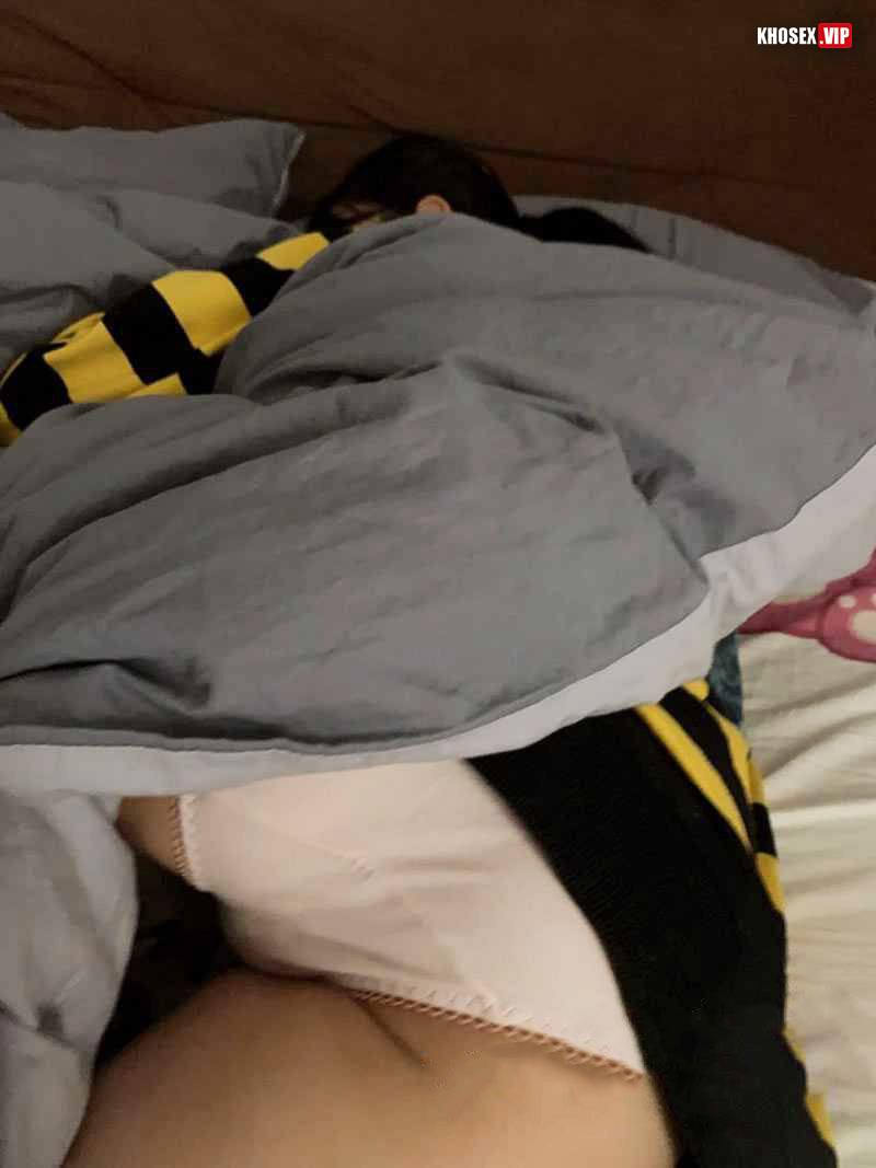 Luận Loan em gái Tung của (Full Clip + Pic) - Phần 1 - Hình 10