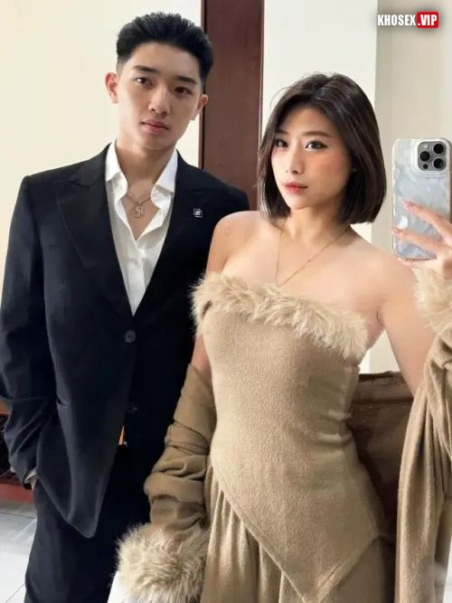 Full Clip Tiktoker Louis Phạm mông to dáng nuột lộ clip sex địt nhau khẩu dâm bị bạn trai doggy phành phạch 34 Full Clip Tiktoker Louis Phạm mông to dáng nuột lộ clip sex địt nhau khẩu dâm bị bạn trai doggy phành phạch - Hình 17
