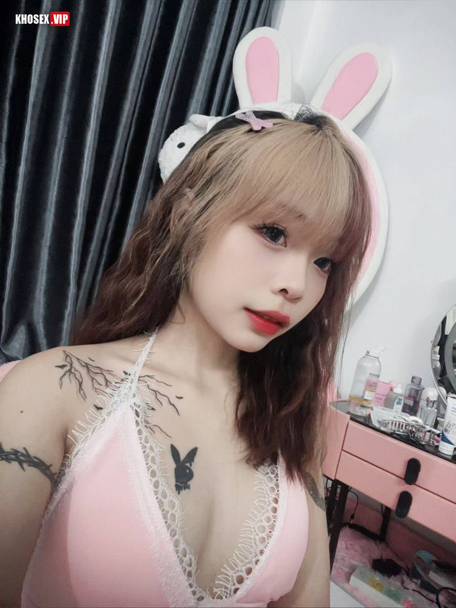 Lộ clip sex cáo lông xù 2k8 địt xuất trong - Hình 01