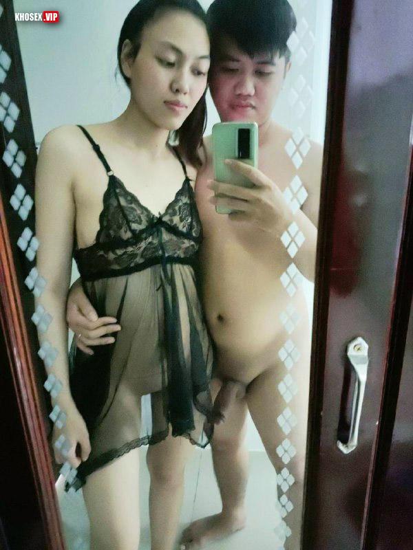 Lộ clip sex cặp vợ chồng dâm đãng thích đụ public cho người khác thấy (Full Clip + Pic) – Phần 2 17 Lộ clip sex cặp vợ chồng dâm đãng thích đụ public cho người khác thấy (Full Clip + Pic) – Phần 2 - Hình 05