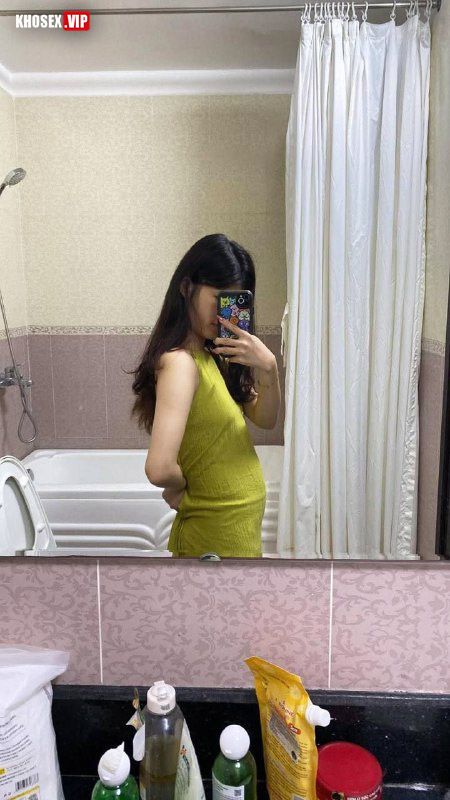 Sướng quá nứng quá anh địt em đi - Phần 2 - Hình 04